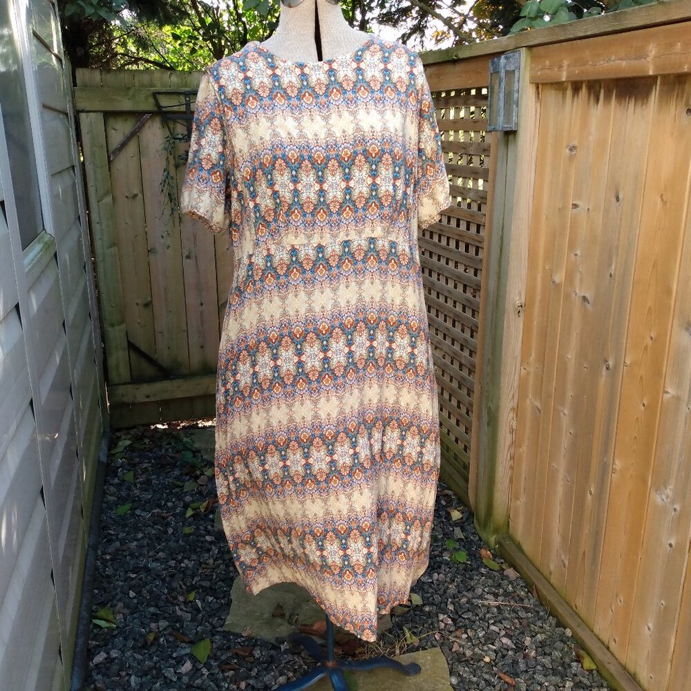 Boho Dress 42" Bust 38" Waist Rayon Mennonite Cape Modest Lagenlook Handmade
